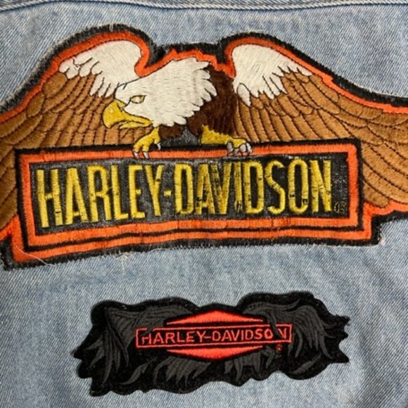 VTG Women's Denim Biker Vest Patches Pins Circa 1990's-2000's - Picture 7 of 7